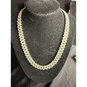 Necklace Crystal and Cuban link chain, silver plated over brass 17.5”